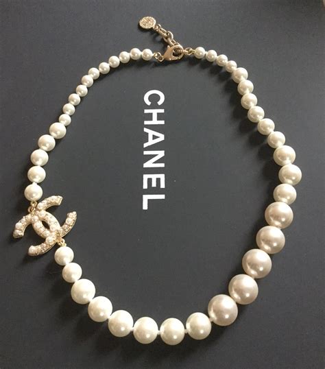 chanel choker necklace.